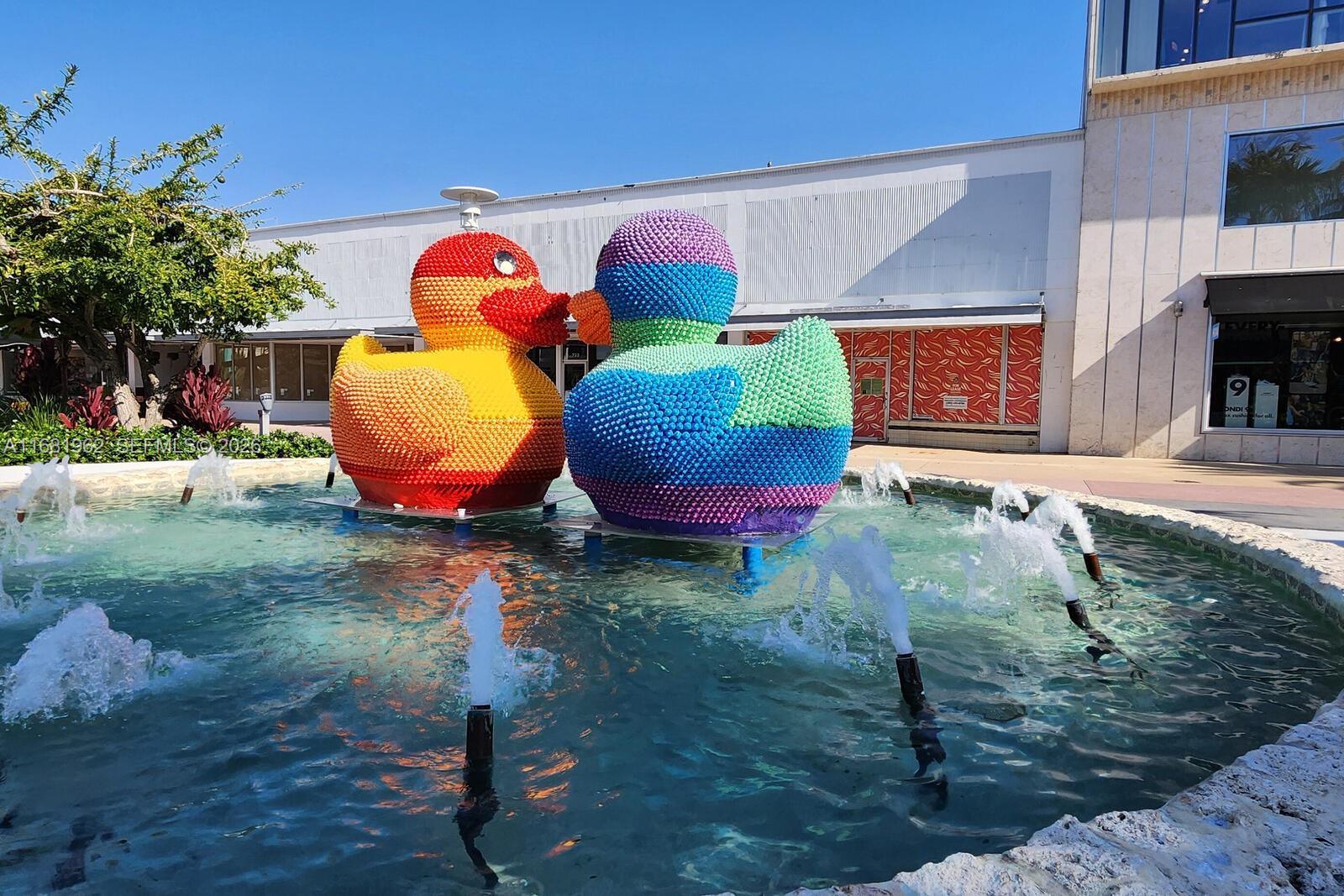 LINCOLN TOWERS CONDO - Residential