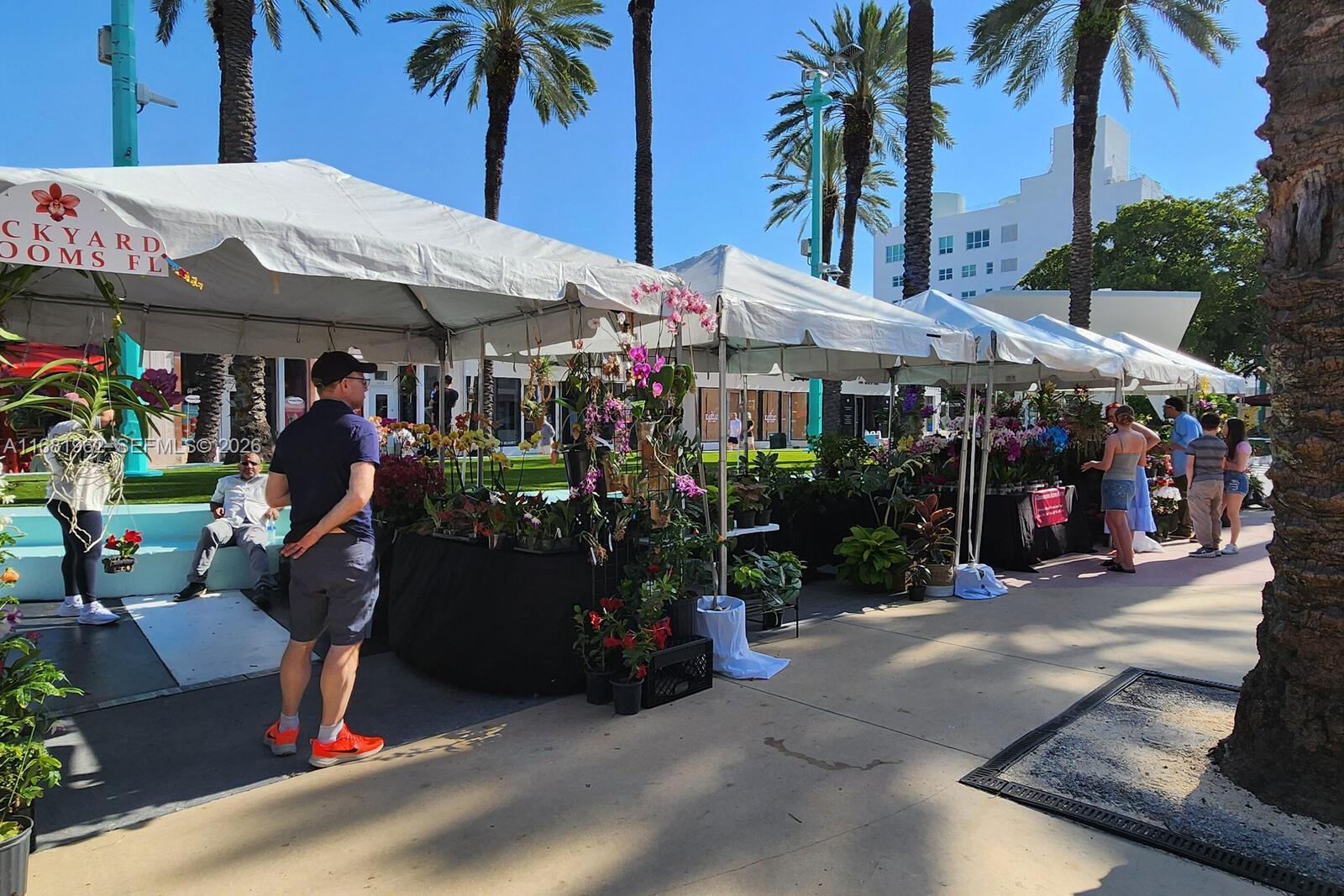 LINCOLN TOWERS CONDO - Residential