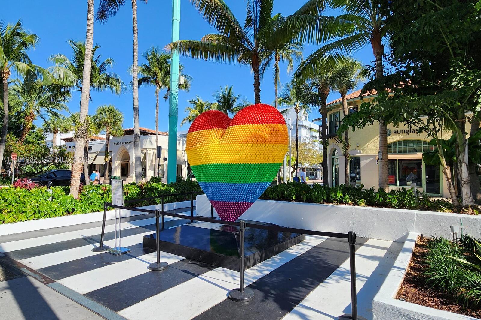 LINCOLN TOWERS CONDO - Residential