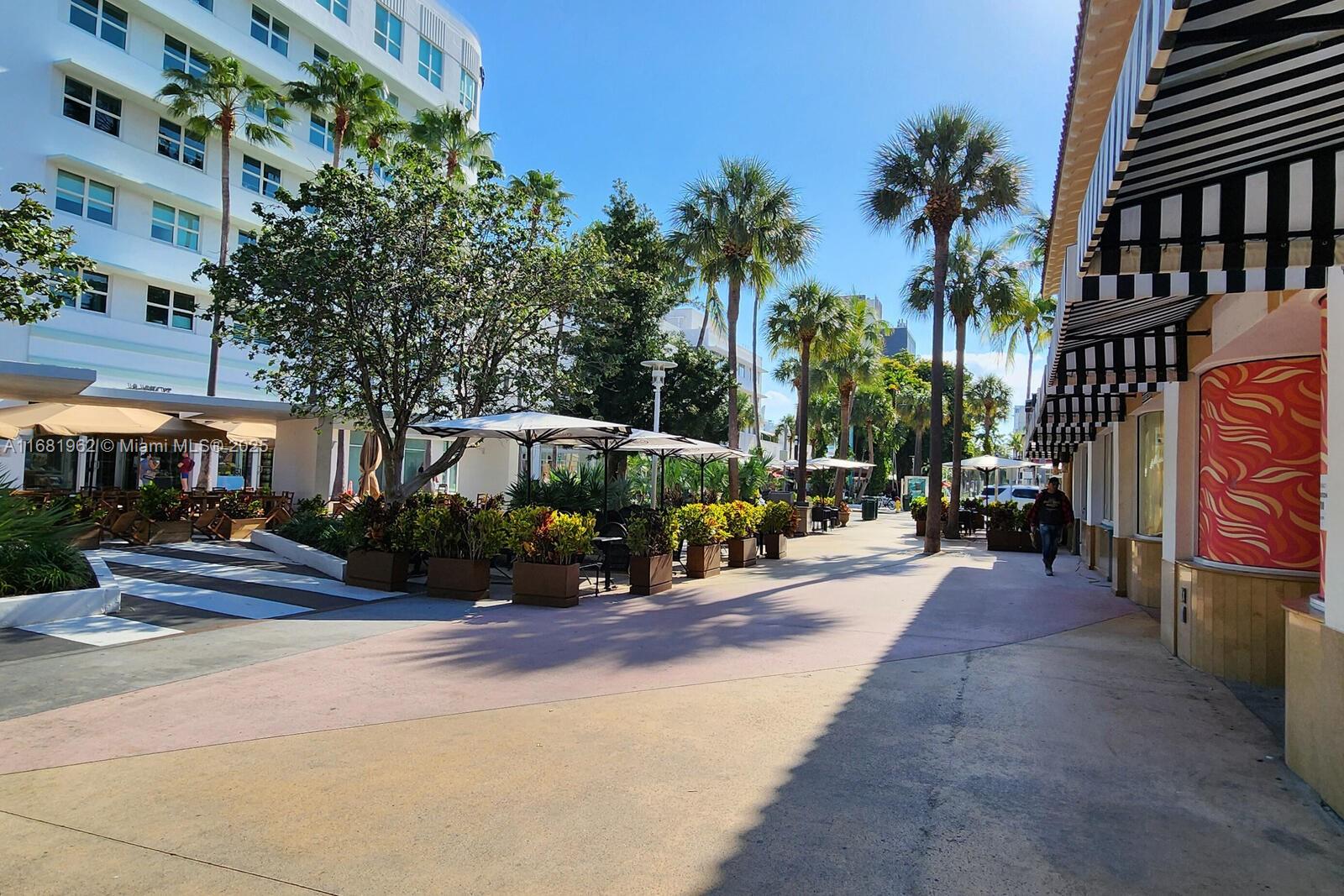 LINCOLN TOWERS CONDO - Residential