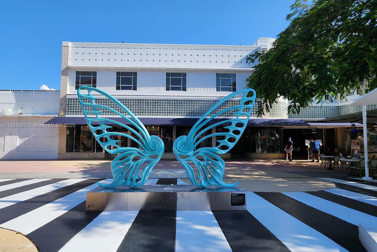 LINCOLN TOWERS CONDO - Residential