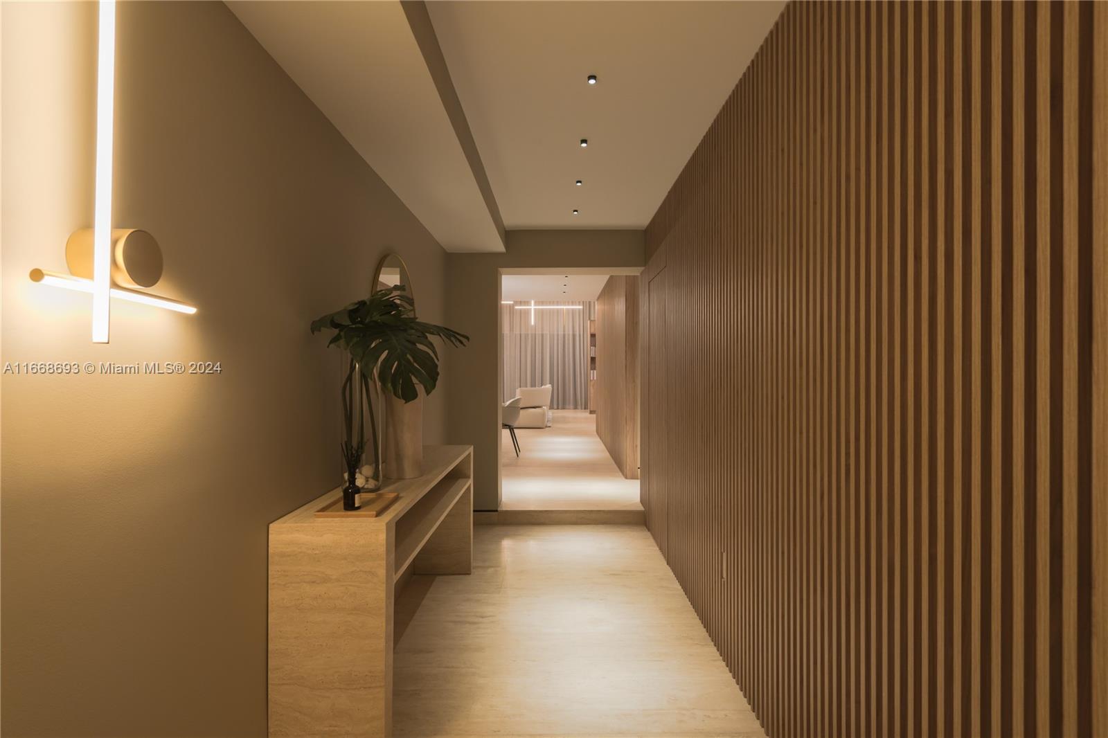 BRICKELLS FLAGLER - Residential