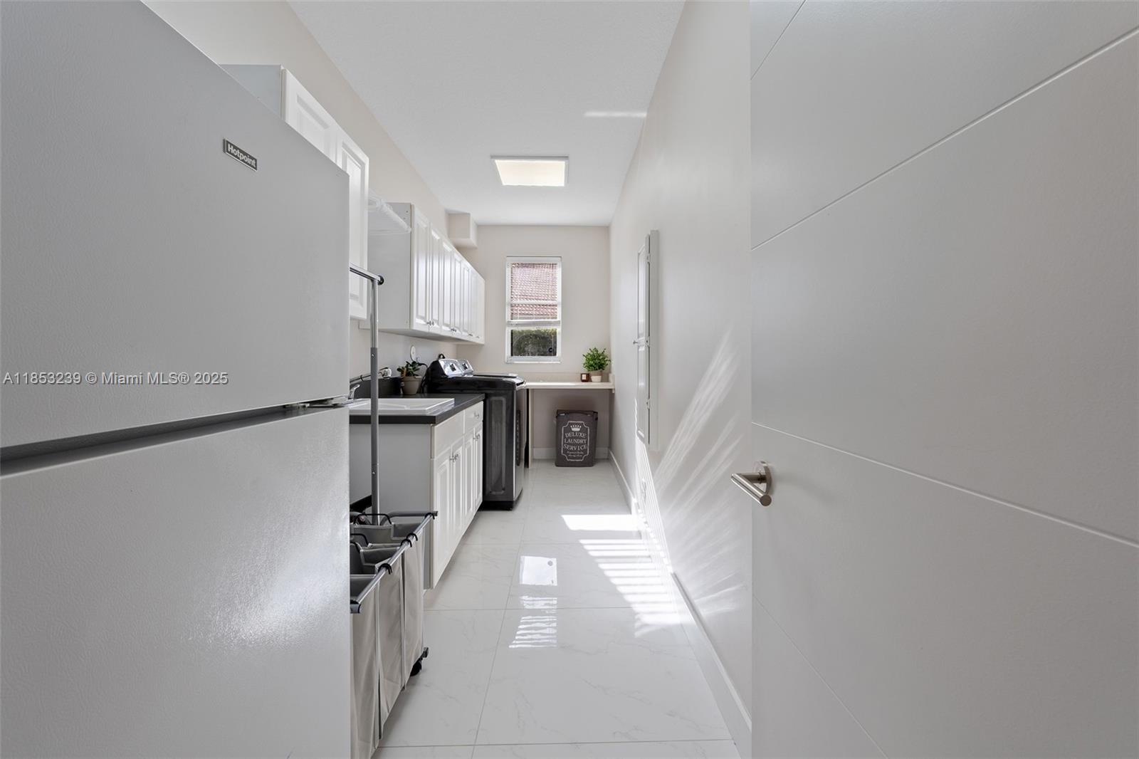 SECTOR 7 - - Residential