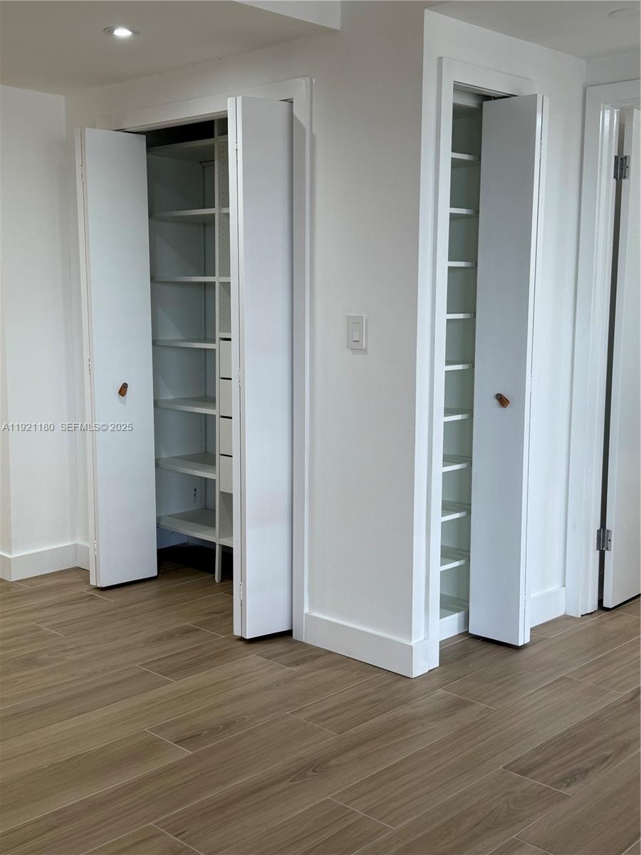 TERRACES NORTH TURNBERRY - Residential