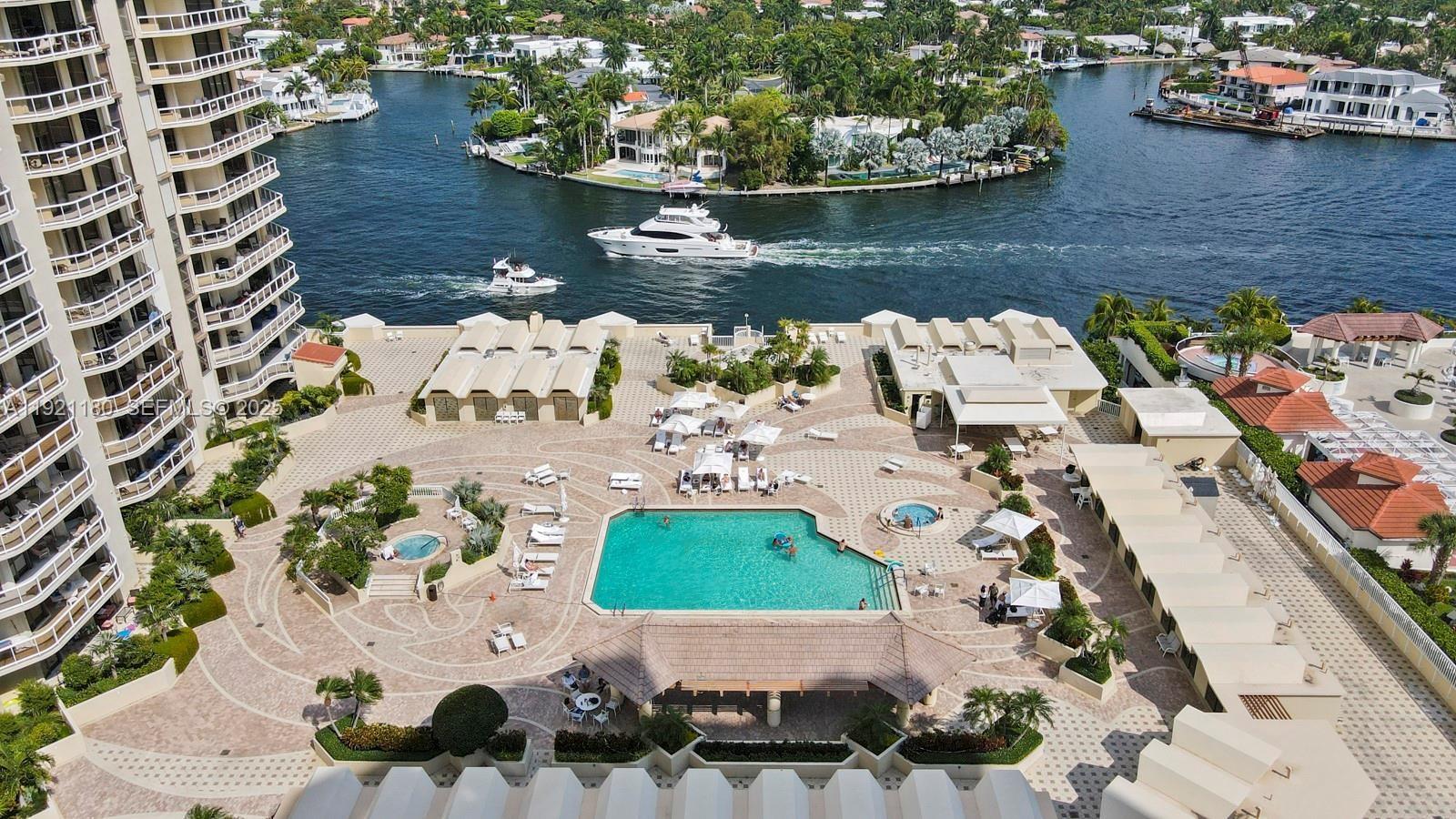 TERRACES NORTH TURNBERRY - Residential