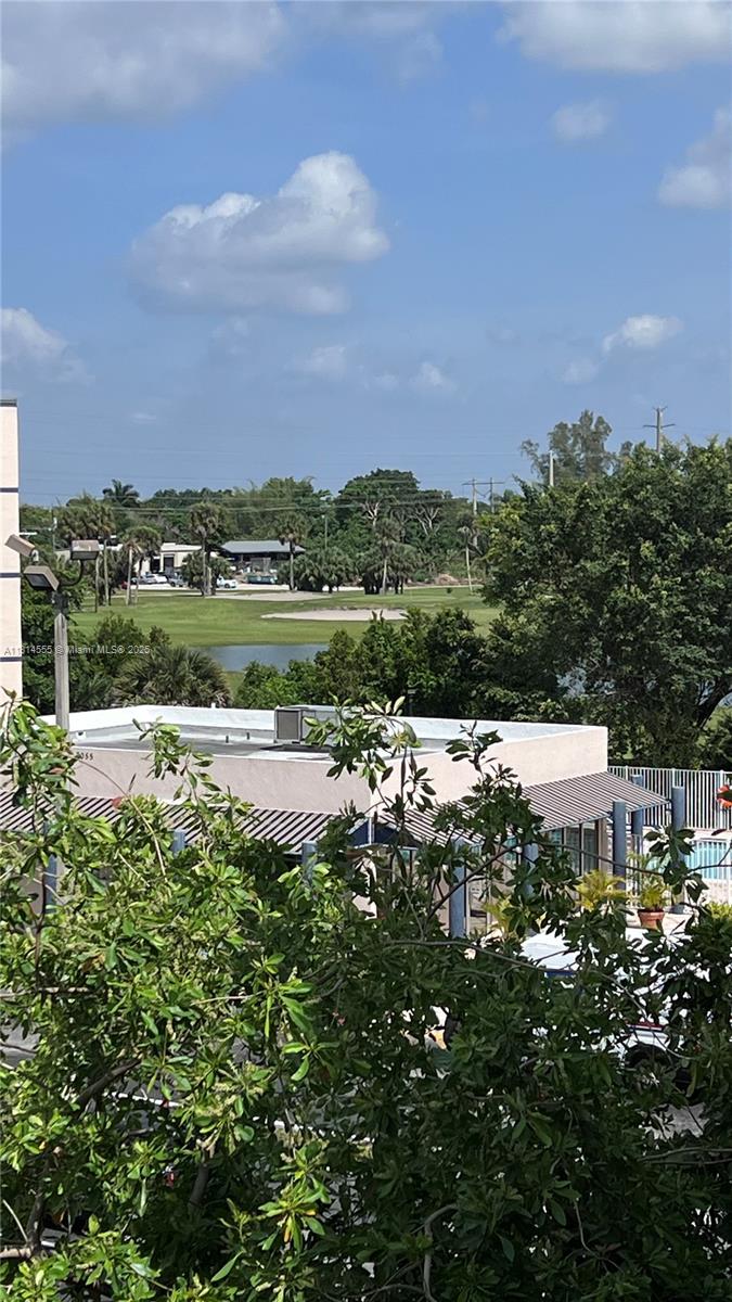 7035 Nw 186th St D409, Hialeah, Miami-Dade County, Florida - 2 Bedrooms  
2 Bathrooms - 