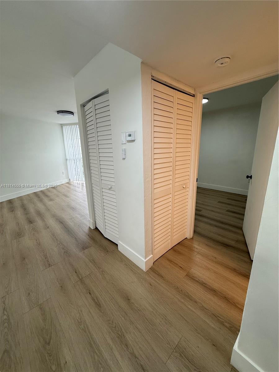 LAS BRISAS@ COUNTRY CLUB - Residential Lease