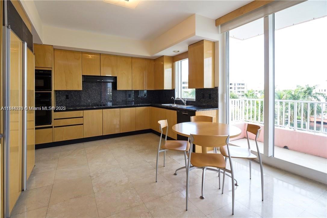 CLUB TOWER TWO CONDO - Residential Lease