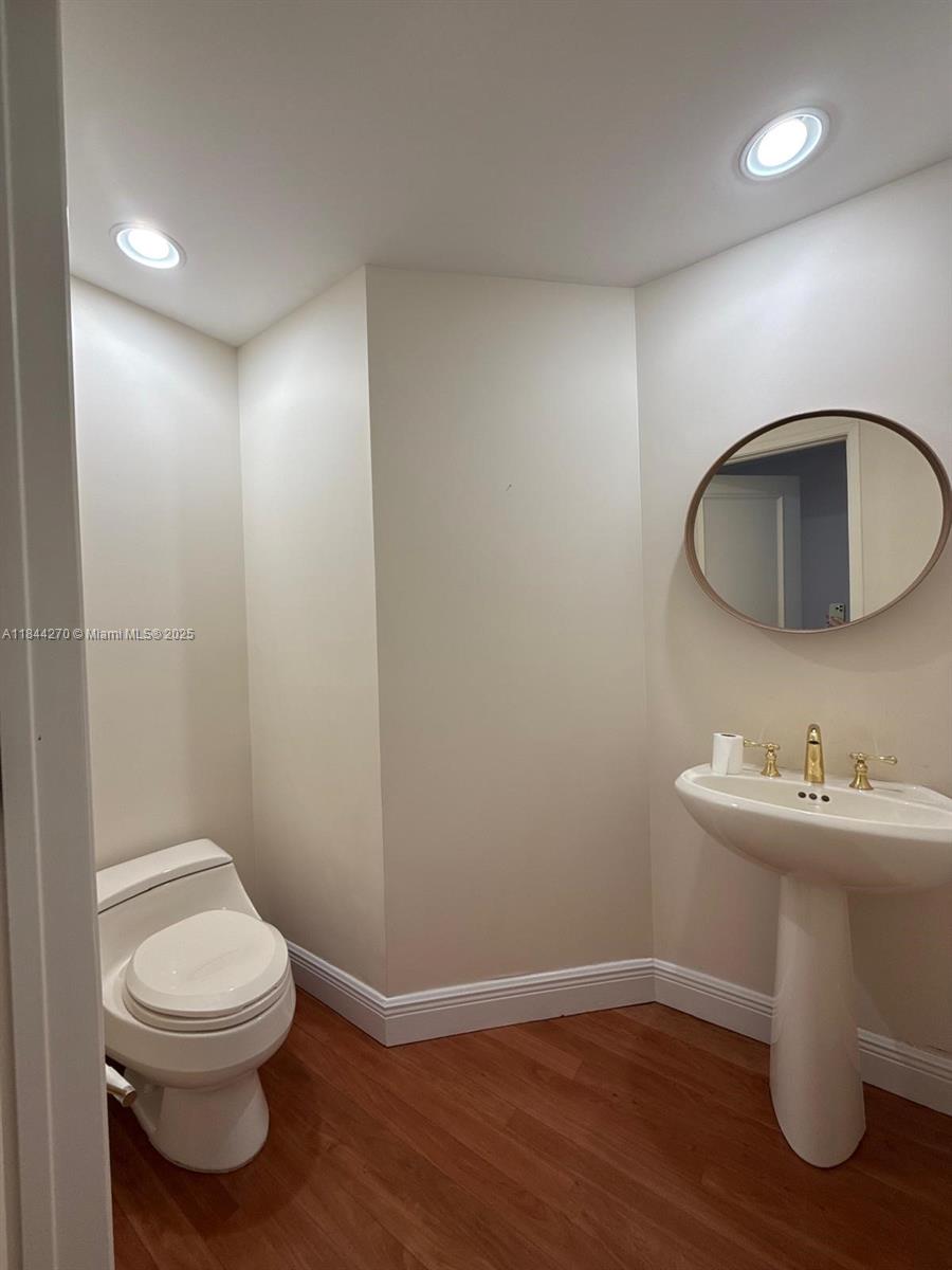 CLUB TOWER TWO CONDO - Residential Lease