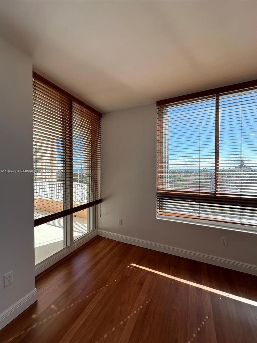 CLUB TOWER TWO CONDO - Residential Lease