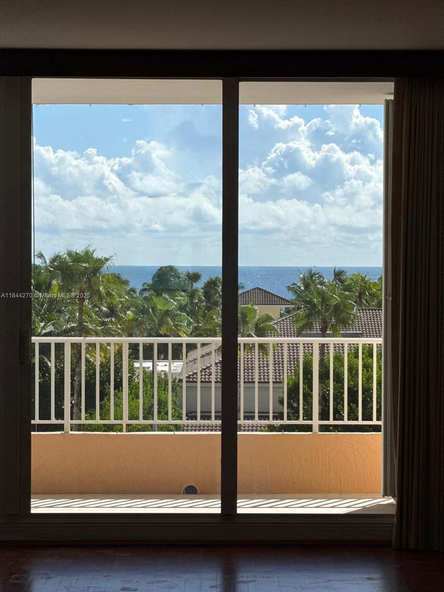 CLUB TOWER TWO CONDO - Residential Lease