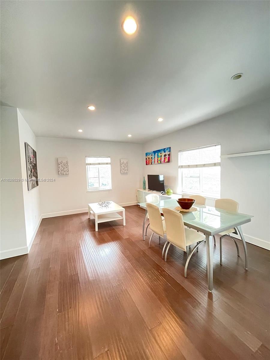 BAY VIEW SUB - Residential Lease