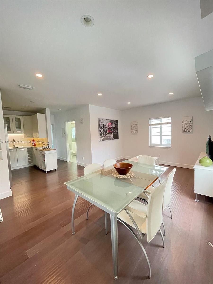 BAY VIEW SUB - Residential Lease