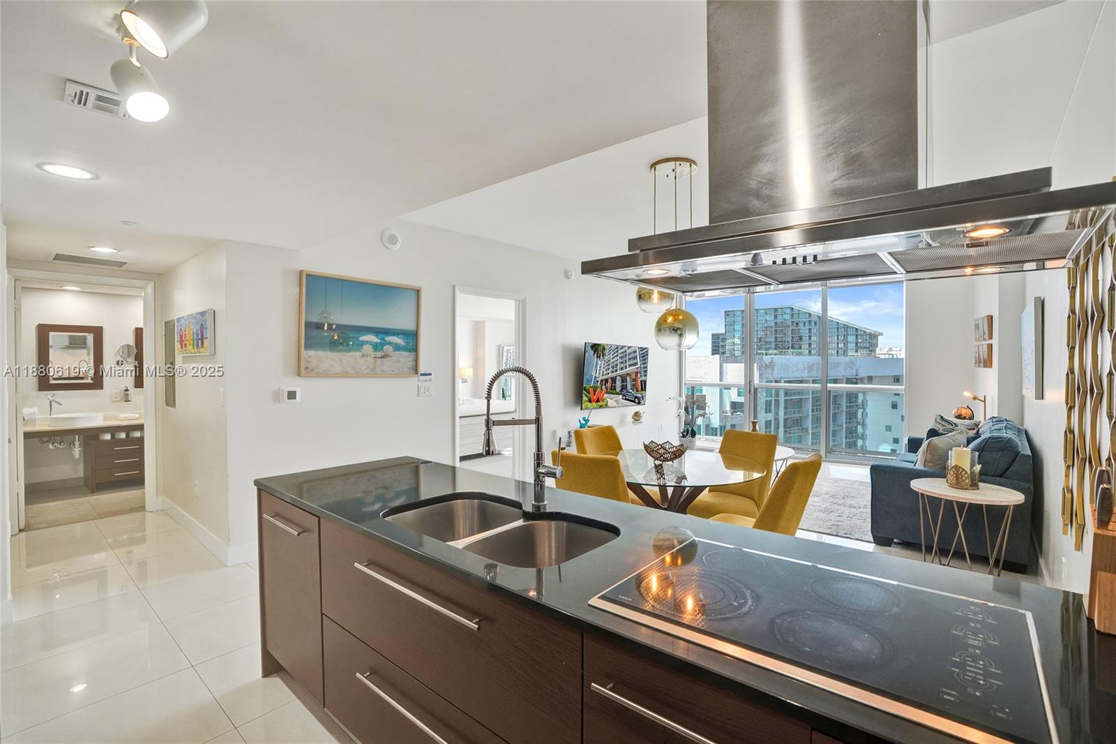 ICON BRICKELL CONDO NO 3 - Residential