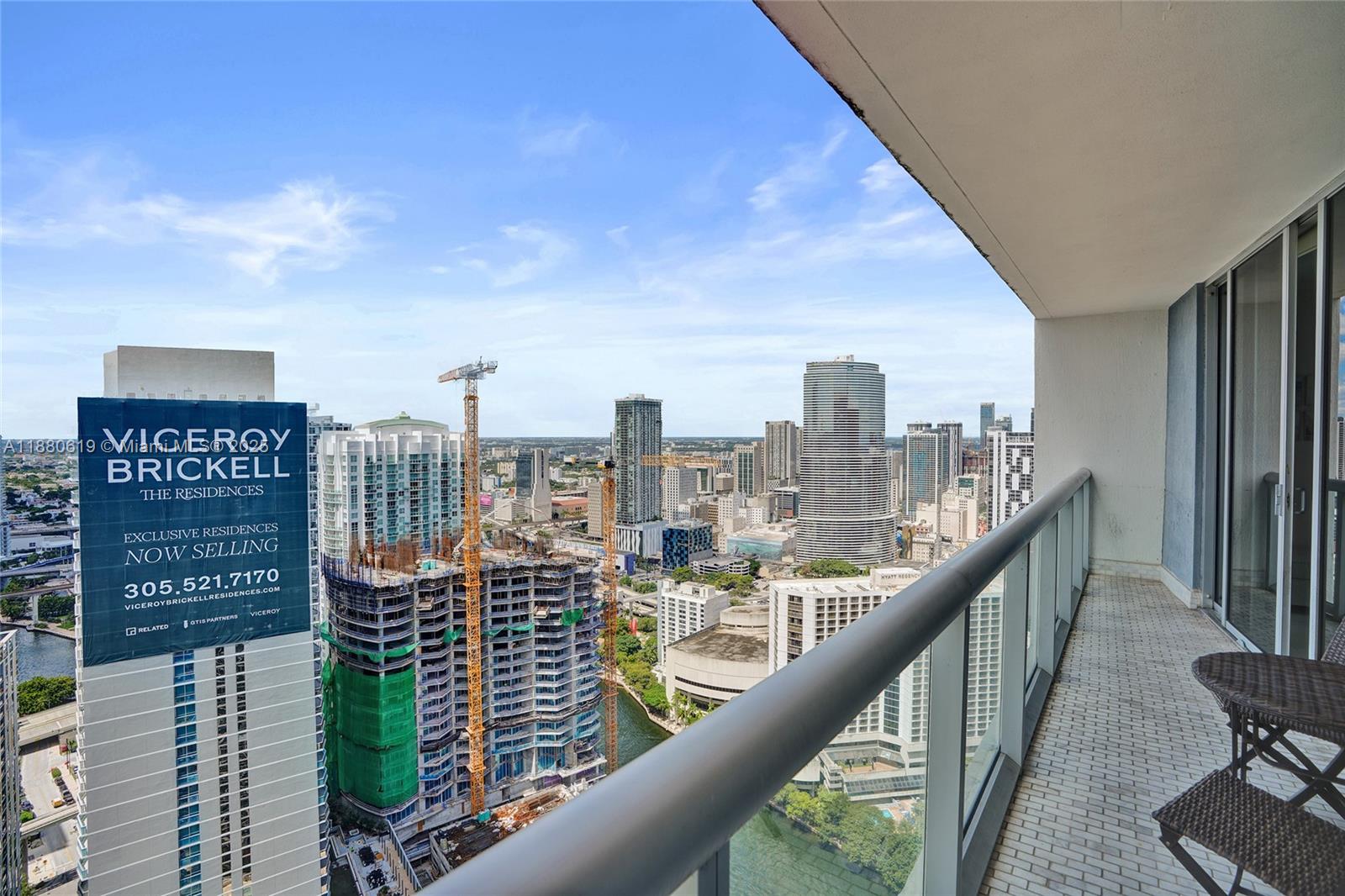 ICON BRICKELL CONDO NO 3 - Residential