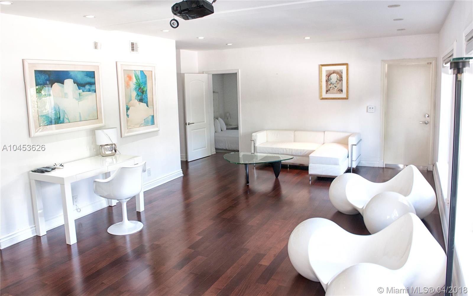 LA GORCE ISLAND-SUB OF - Residential