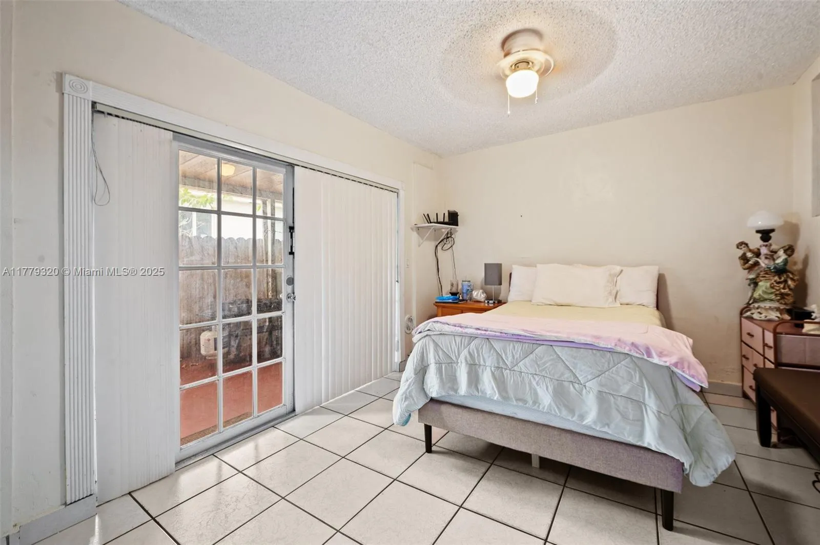 Miami, Florida 33126, United States, 3 Bedrooms Bedrooms, ,2 BathroomsBathrooms,Residential,Active,103736
