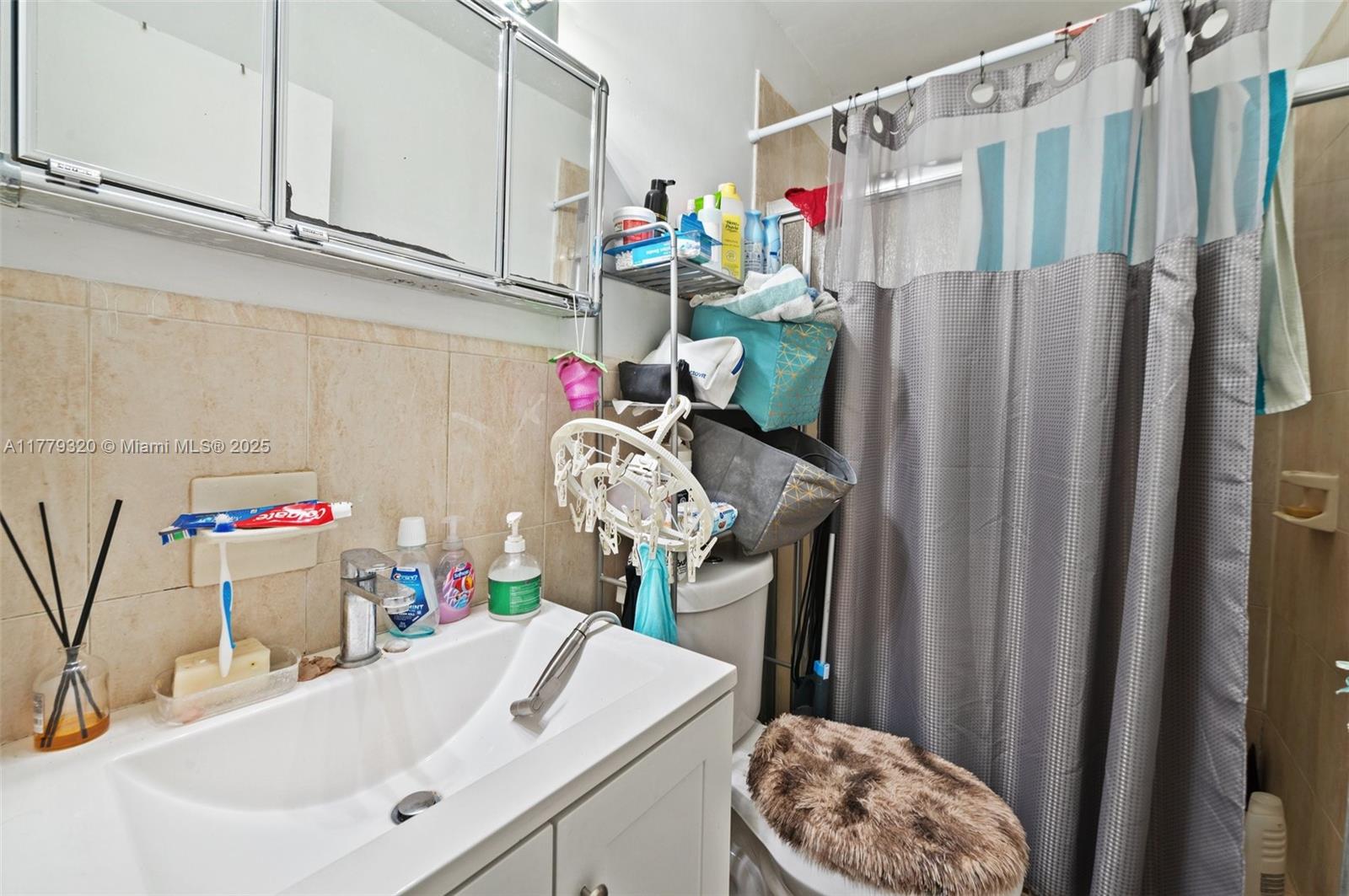 FLAGLER GROVE MANOR - Residential