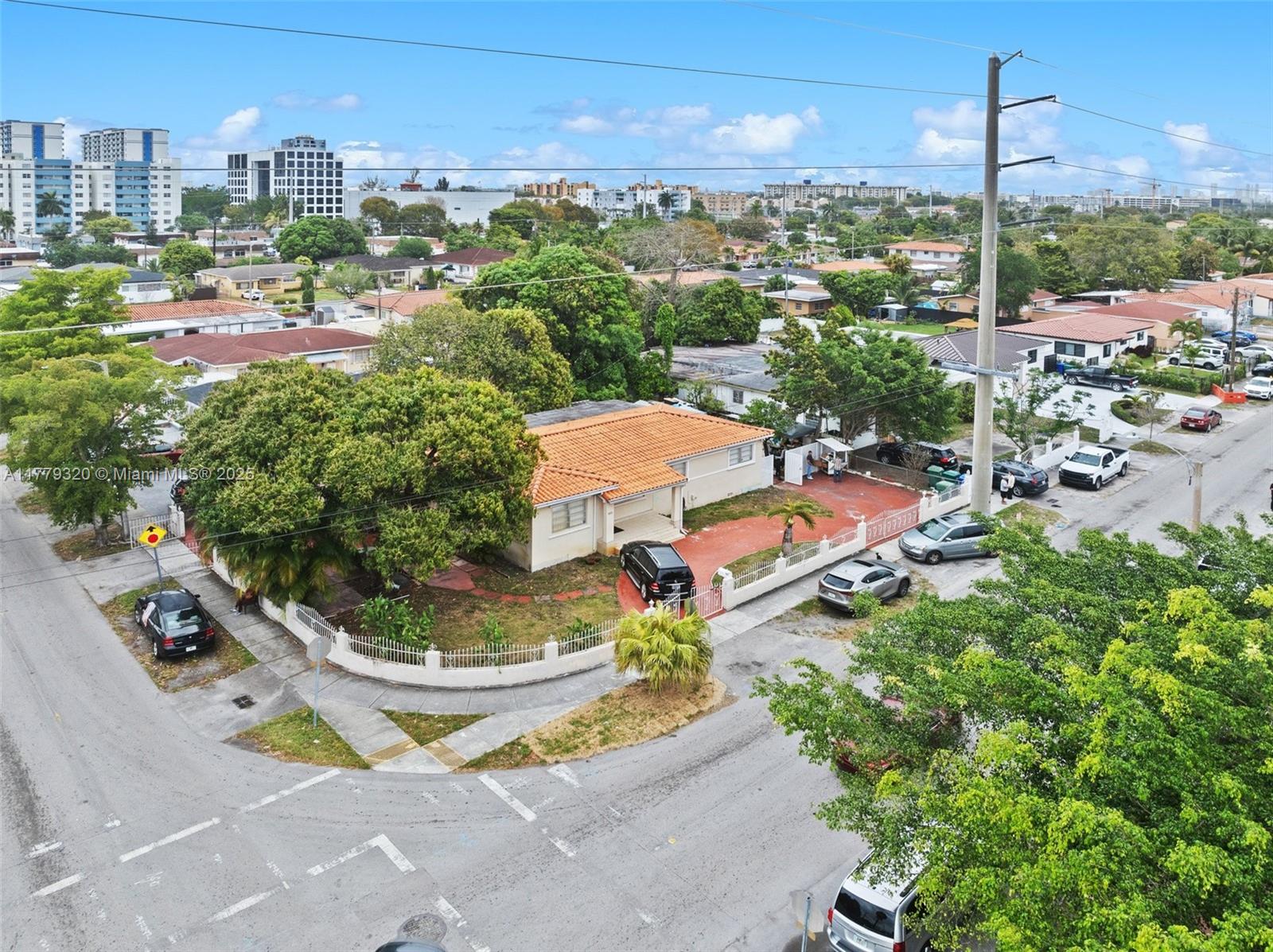 FLAGLER GROVE MANOR - Residential