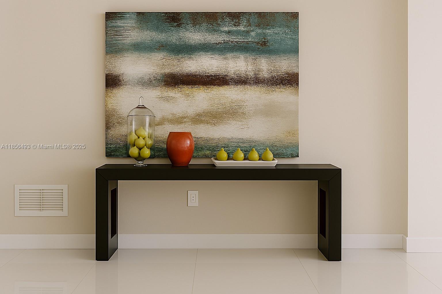 ST TROPEZ ON THE BAY III - Residential