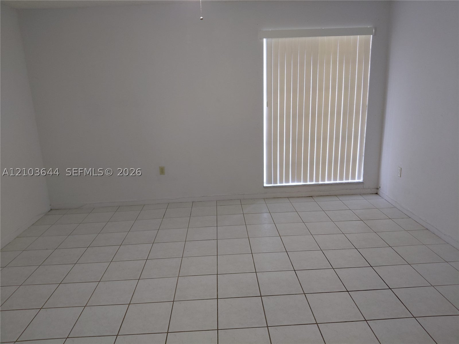 10836 N Kendall Dr V13