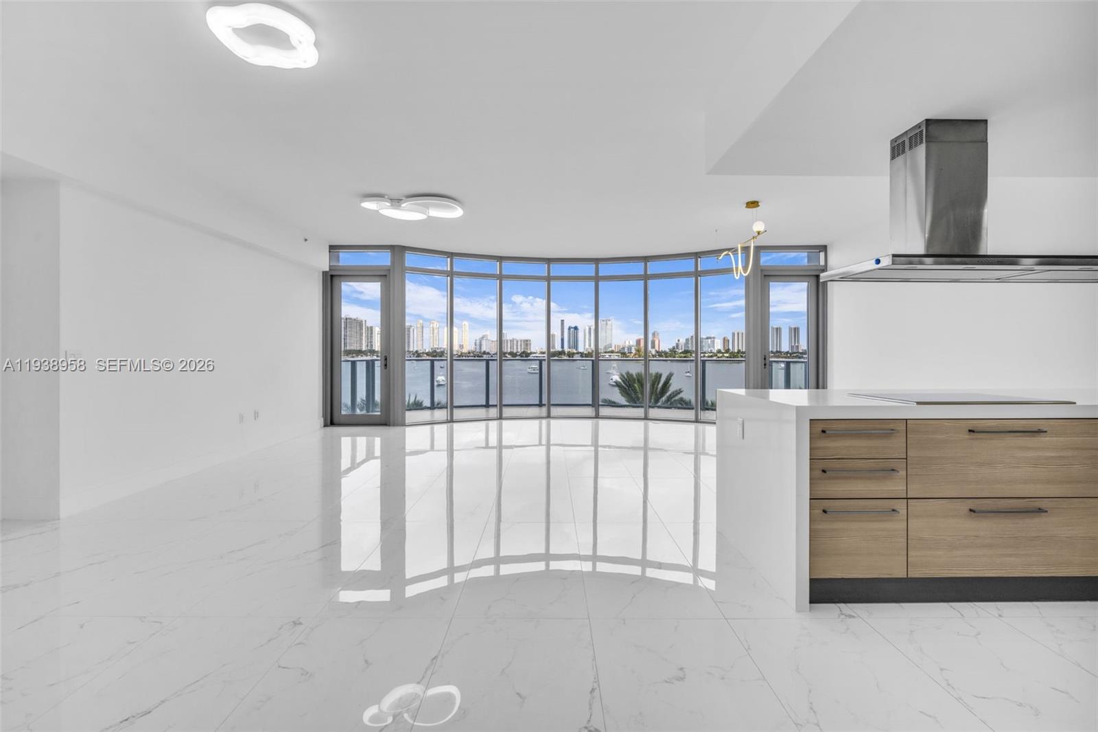 MARINA PALMS RESIDENCES S - Residential