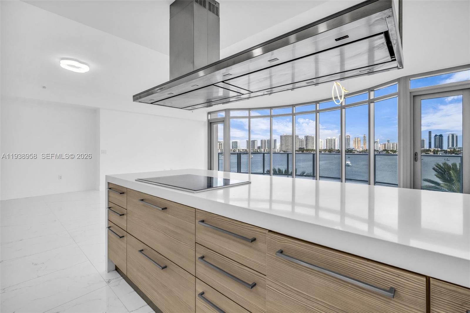 MARINA PALMS RESIDENCES S - Residential