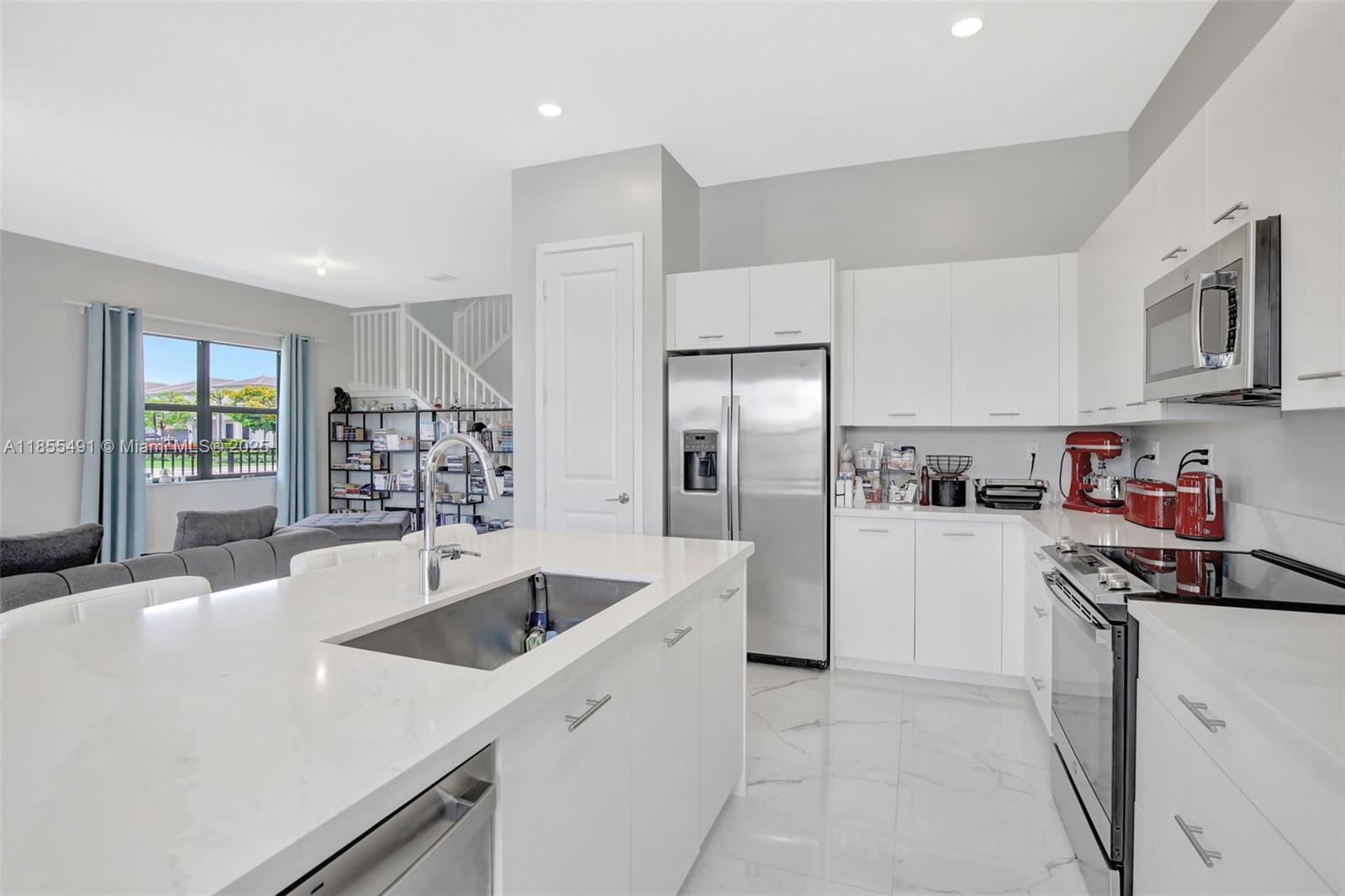 TUSCAN ISLES - Residential