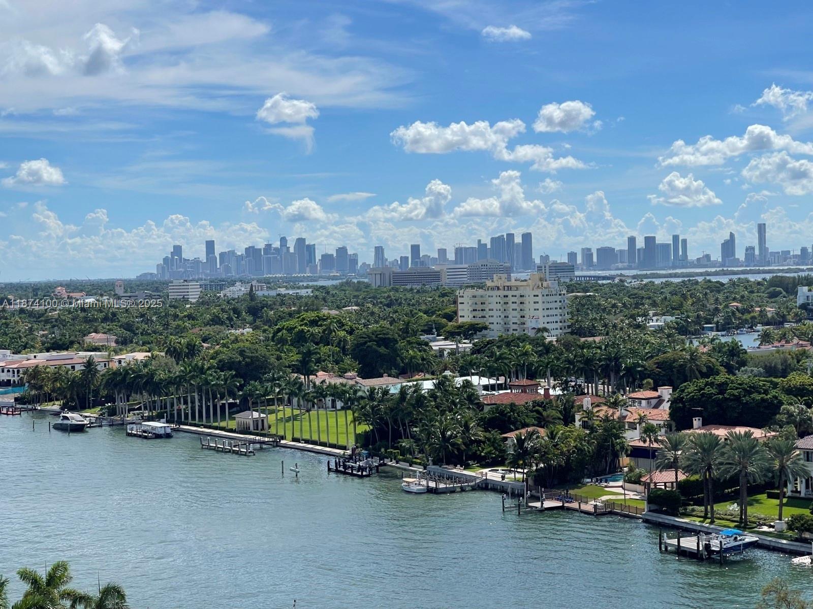 THE CARRIAGE CLUB SOUTH C - Residential Lease