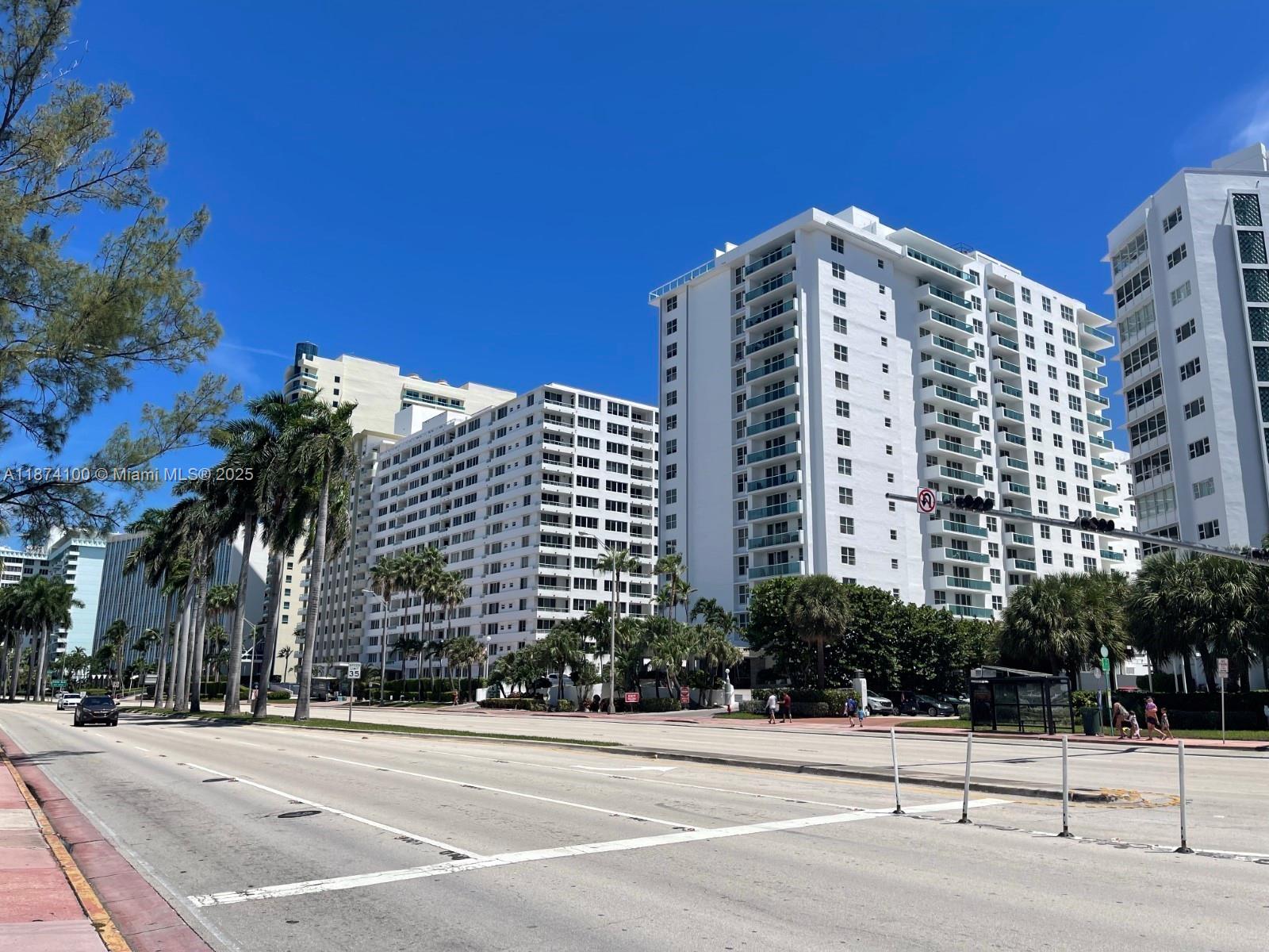 THE CARRIAGE CLUB SOUTH C - Residential Lease