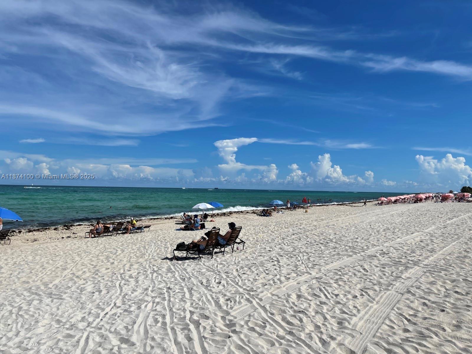 THE CARRIAGE CLUB SOUTH C - Residential Lease