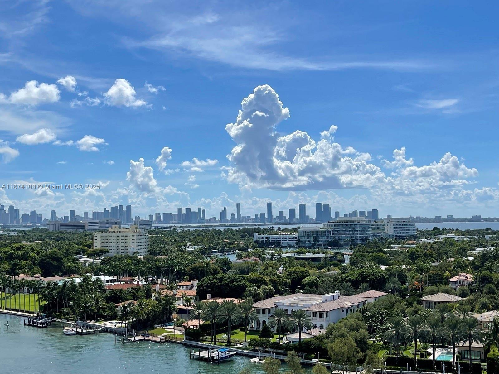 THE CARRIAGE CLUB SOUTH C - Residential Lease