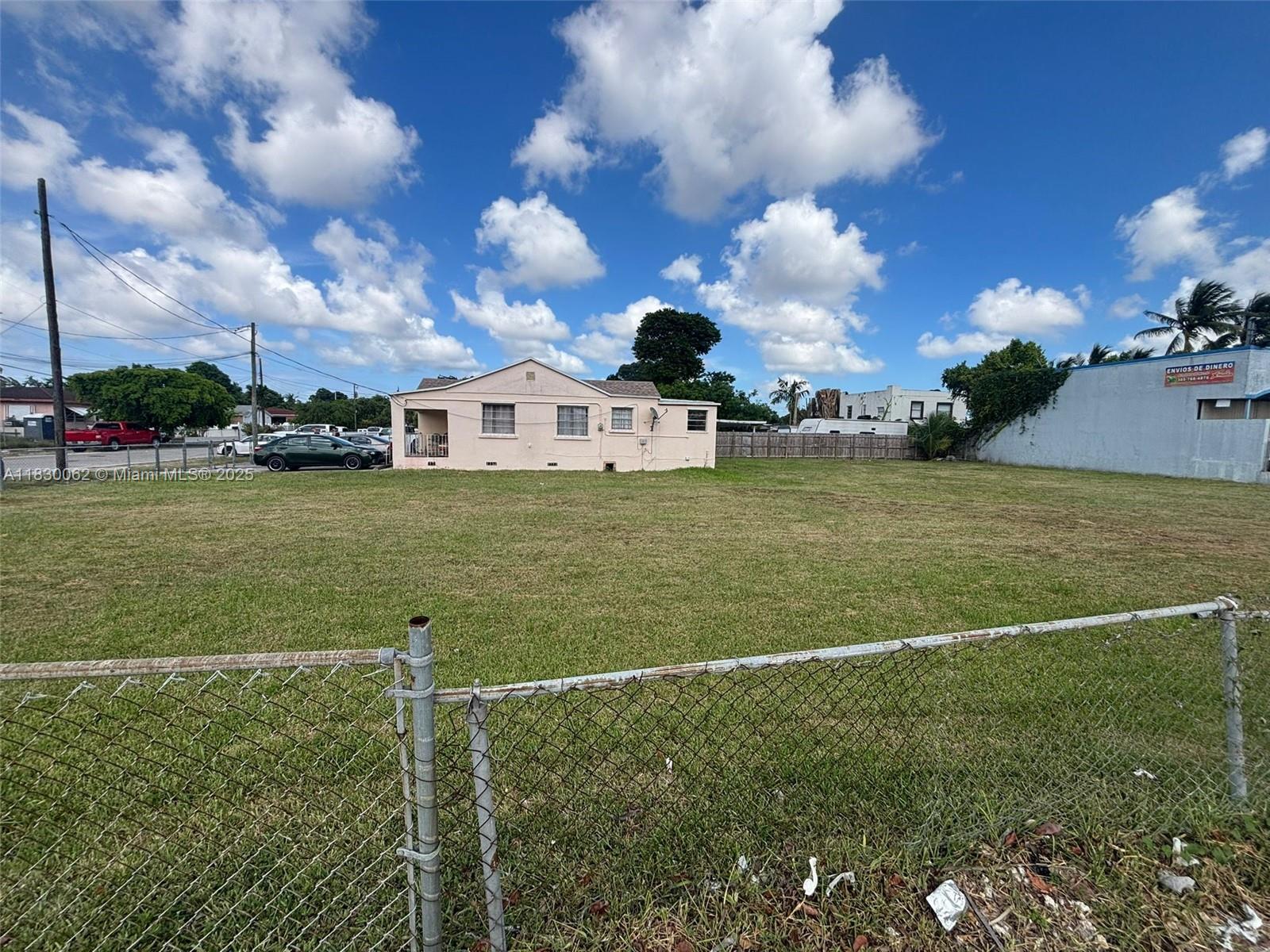 3186 NW 33rd St