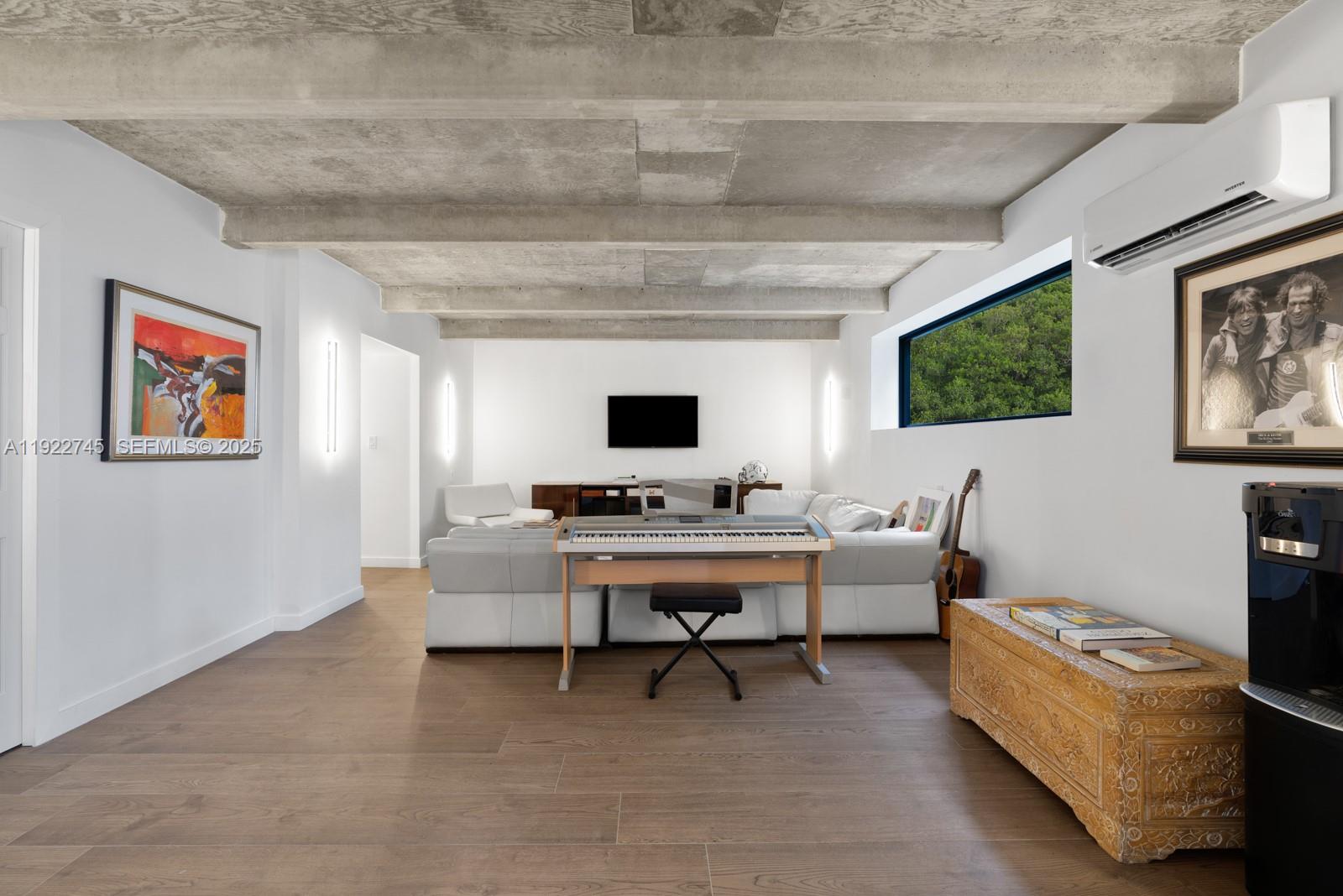 HAMMOCK OAKS HARBOR SEC 3 - Residential