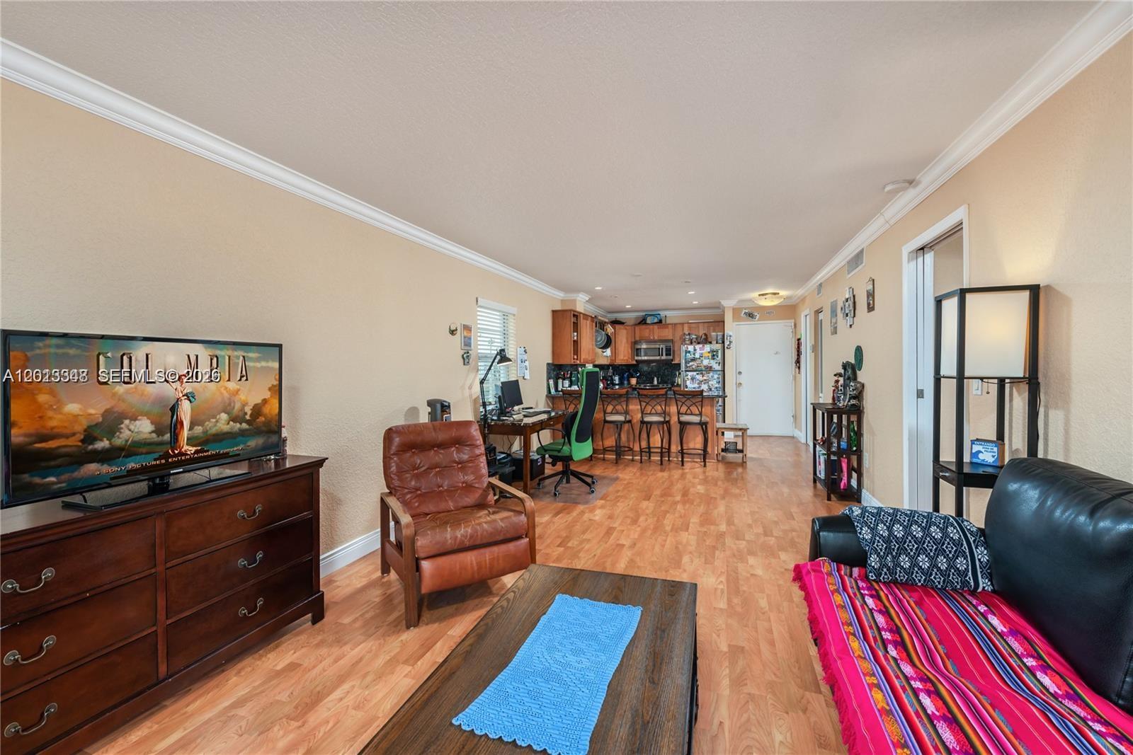 PARKVIEW HOUSE CONDO - Residential