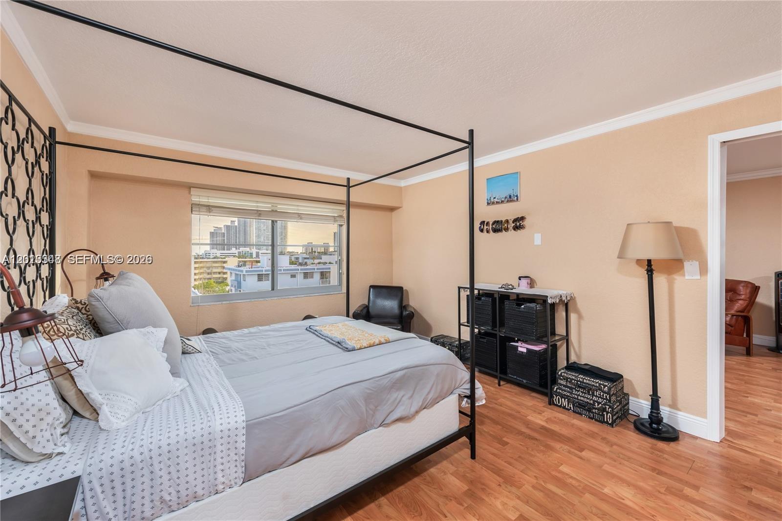 PARKVIEW HOUSE CONDO - Residential