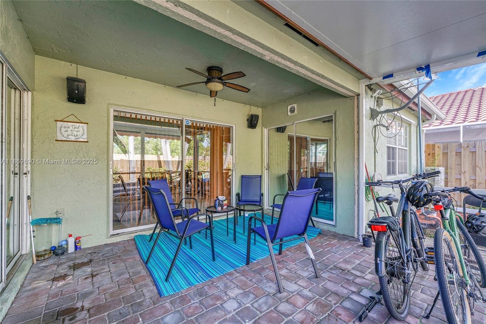 WINSTON PARK SECTION ONE - Residential