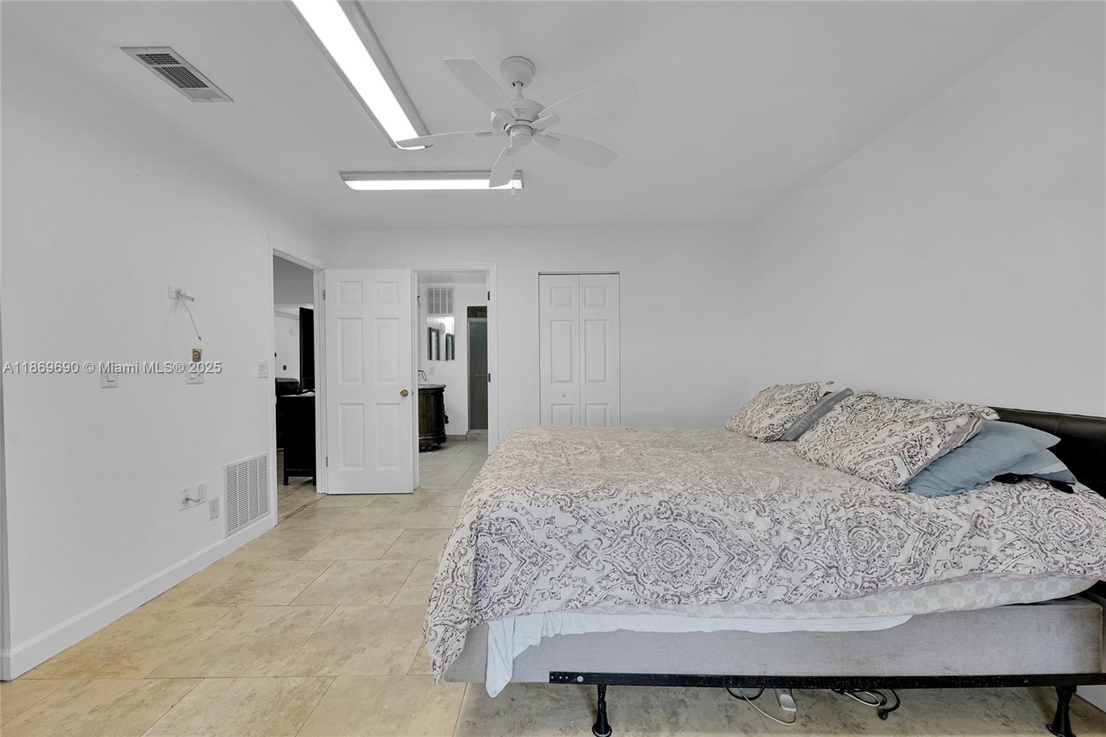 WINSTON PARK SECTION ONE - Residential