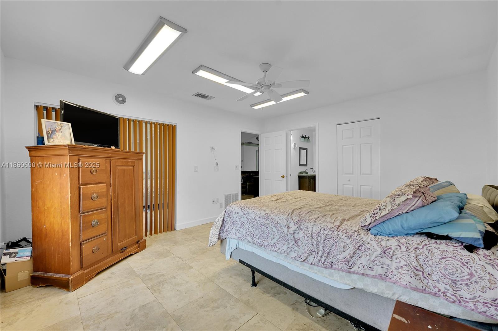 WINSTON PARK SECTION ONE - Residential