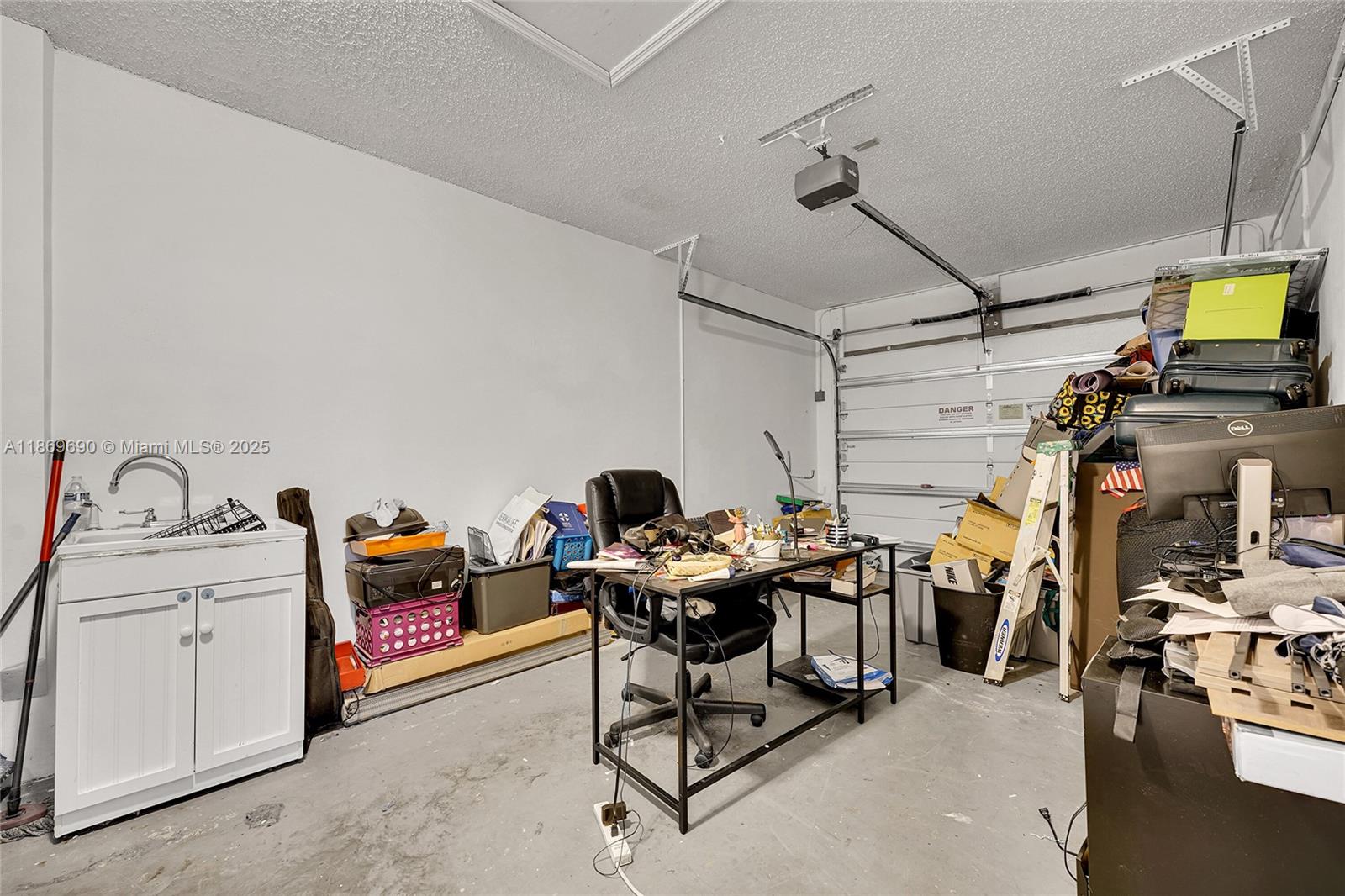 WINSTON PARK SECTION ONE - Residential