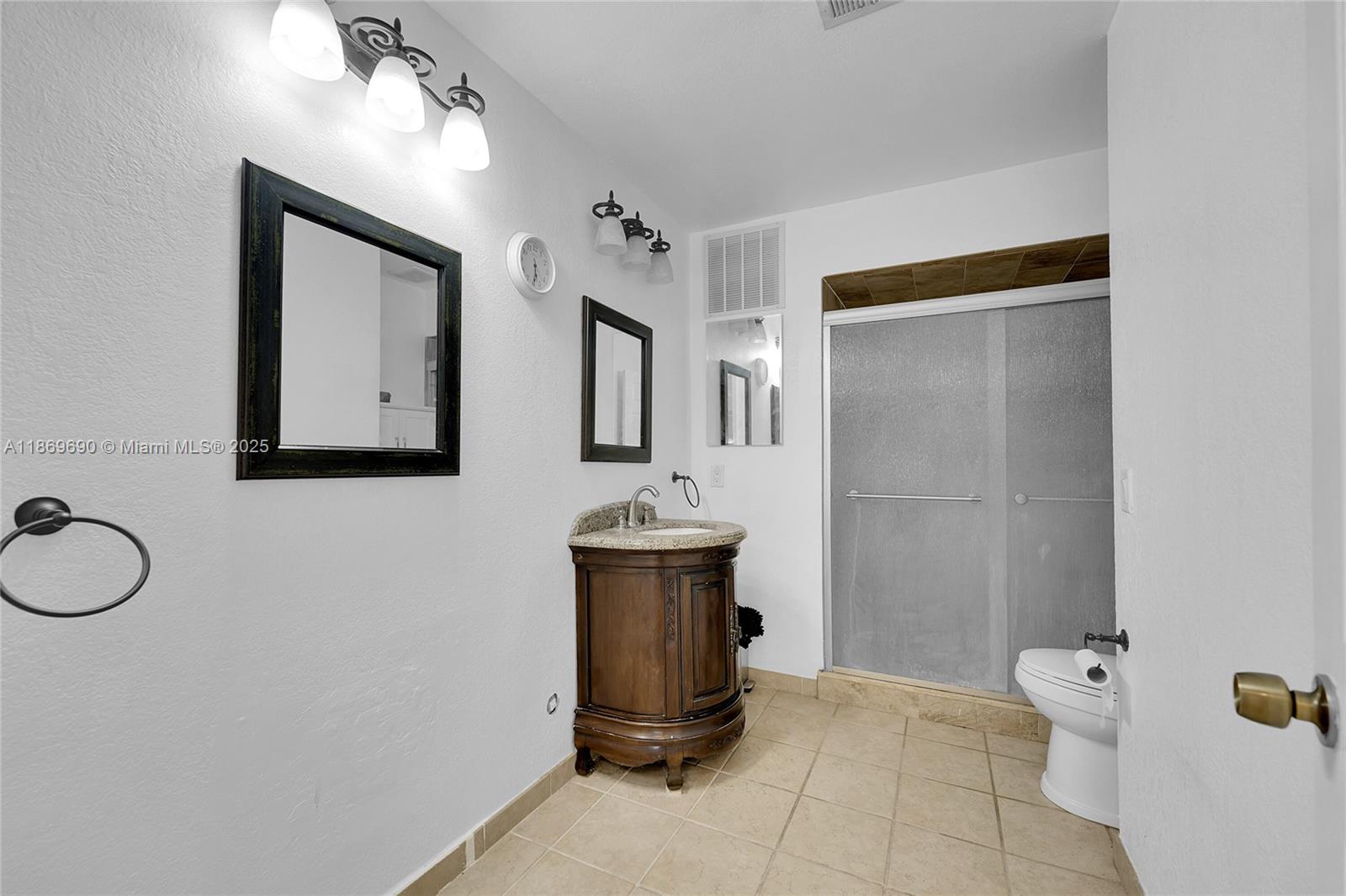 WINSTON PARK SECTION ONE - Residential