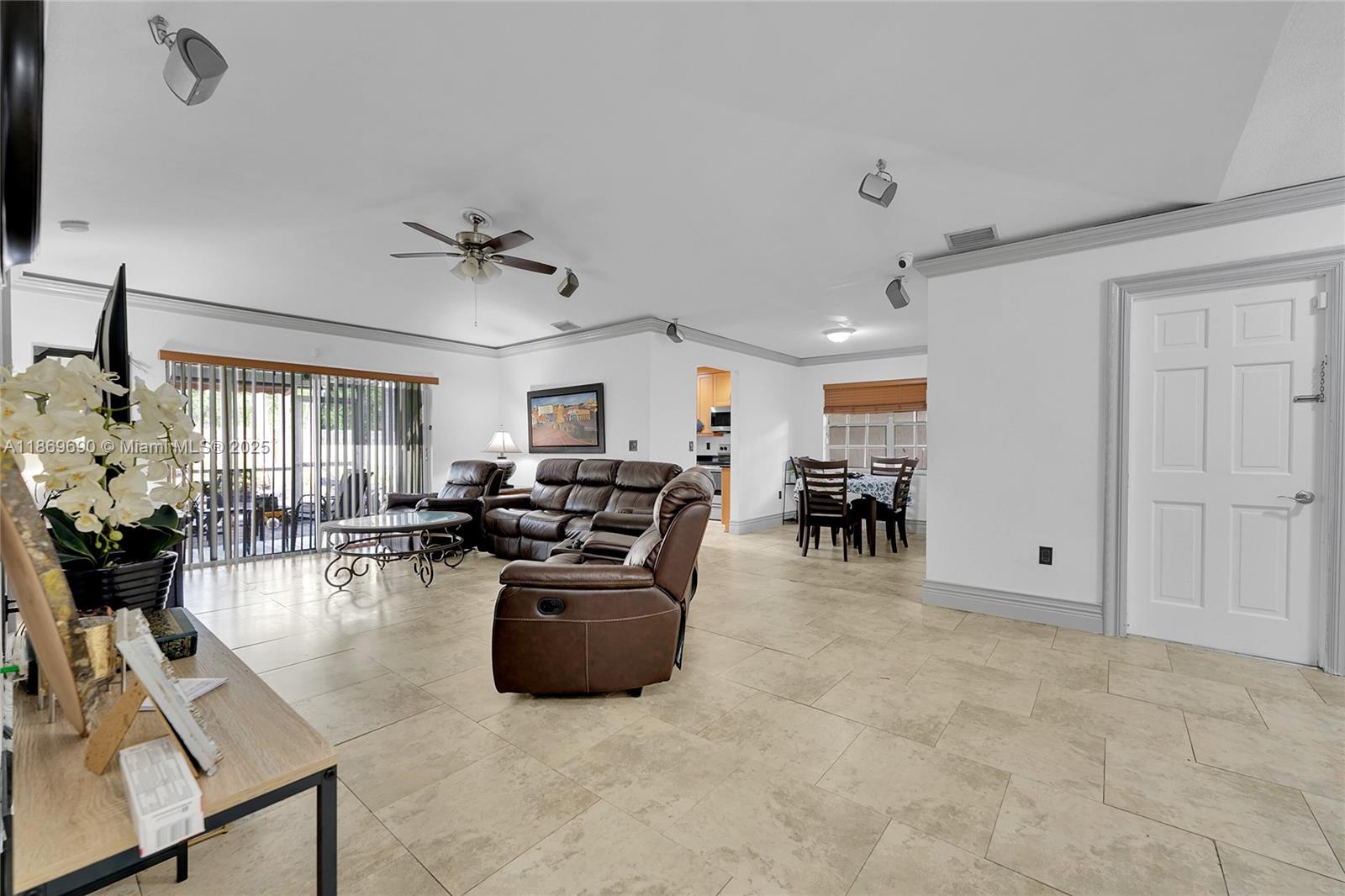 WINSTON PARK SECTION ONE - Residential