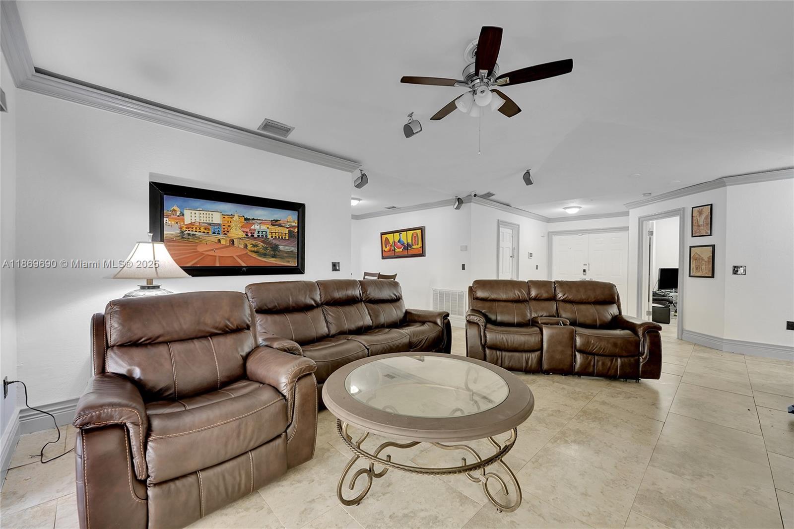 WINSTON PARK SECTION ONE - Residential