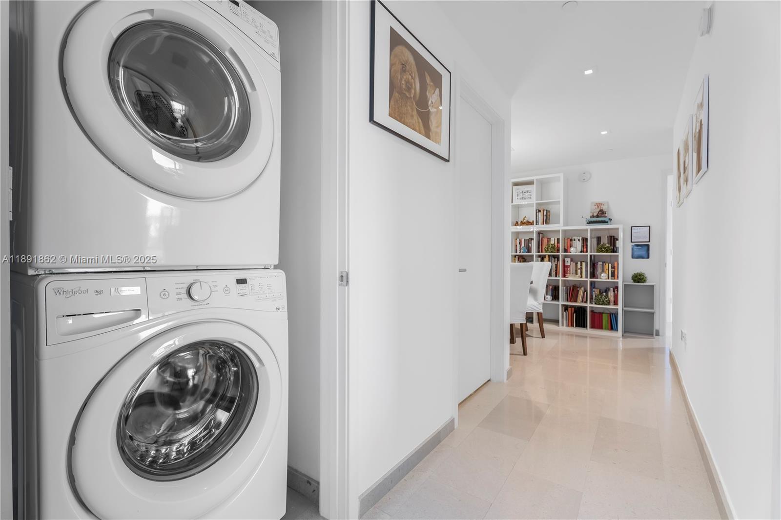 REACH CONDO - Residential Lease