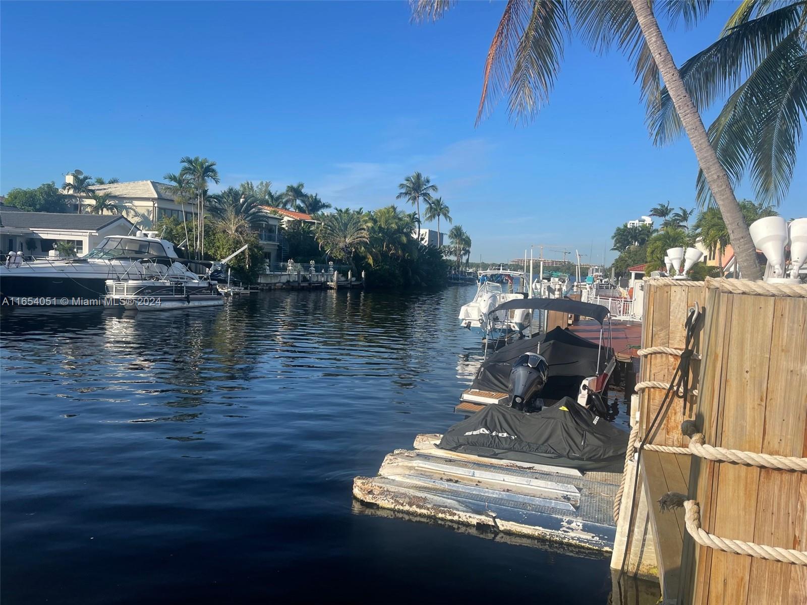 EASTERN SHORES 1ST ADDN - Residential