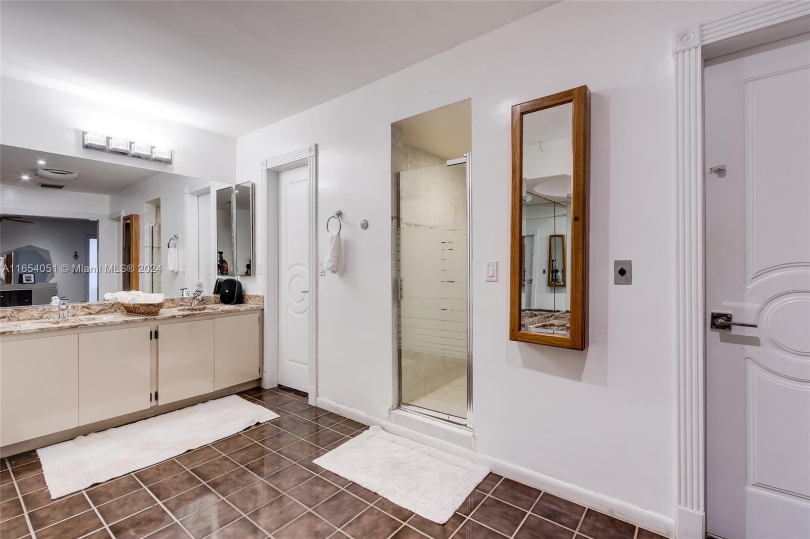 EASTERN SHORES 1ST ADDN - Residential