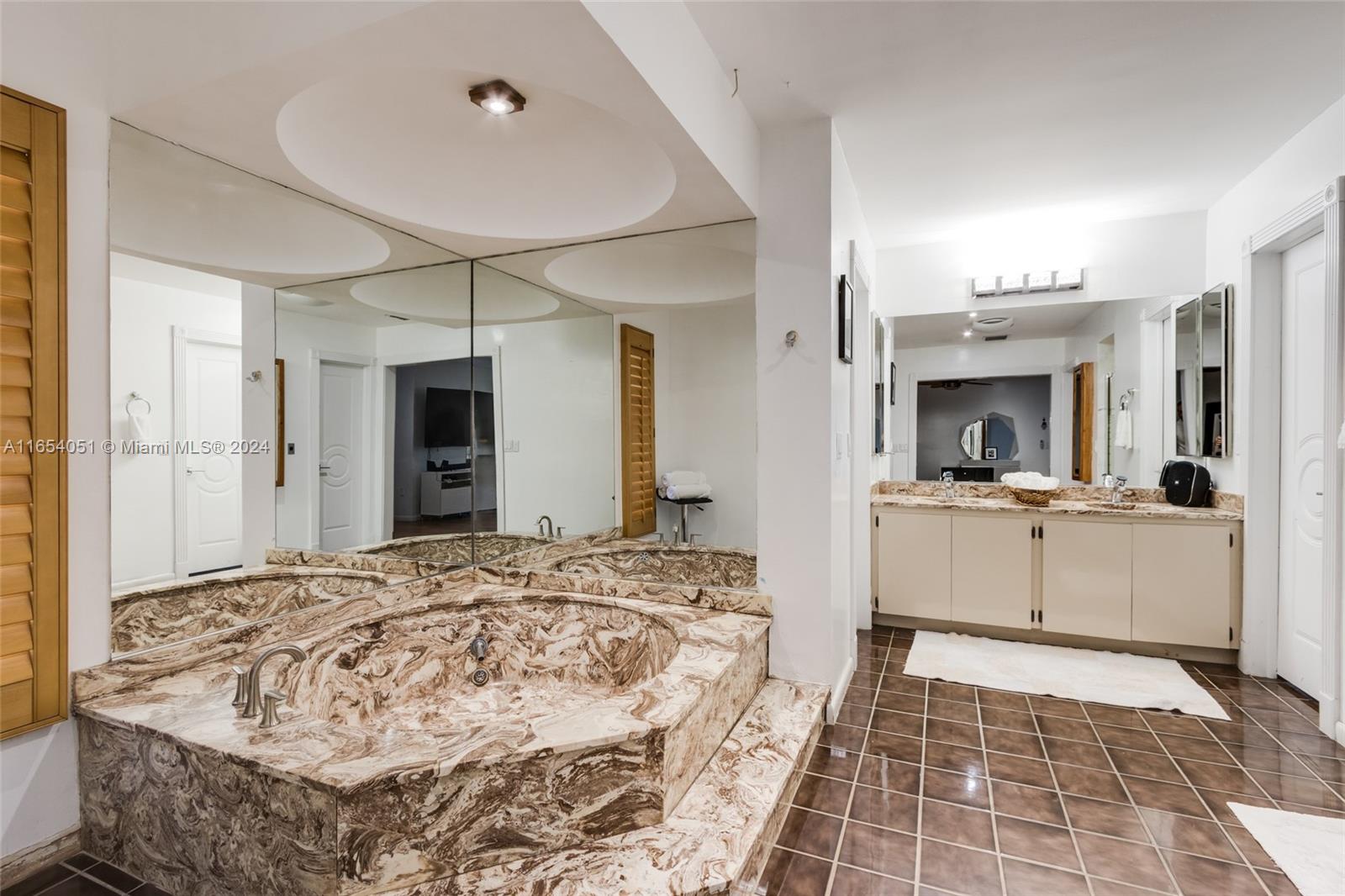 EASTERN SHORES 1ST ADDN - Residential