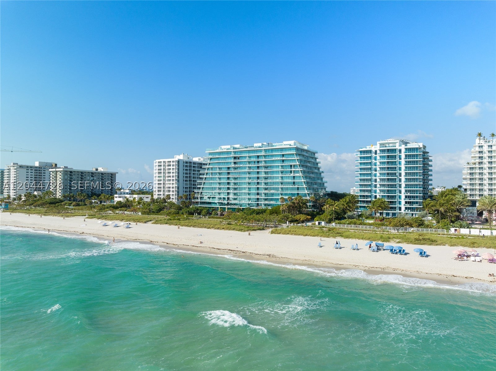 9349 Collins Ave 605