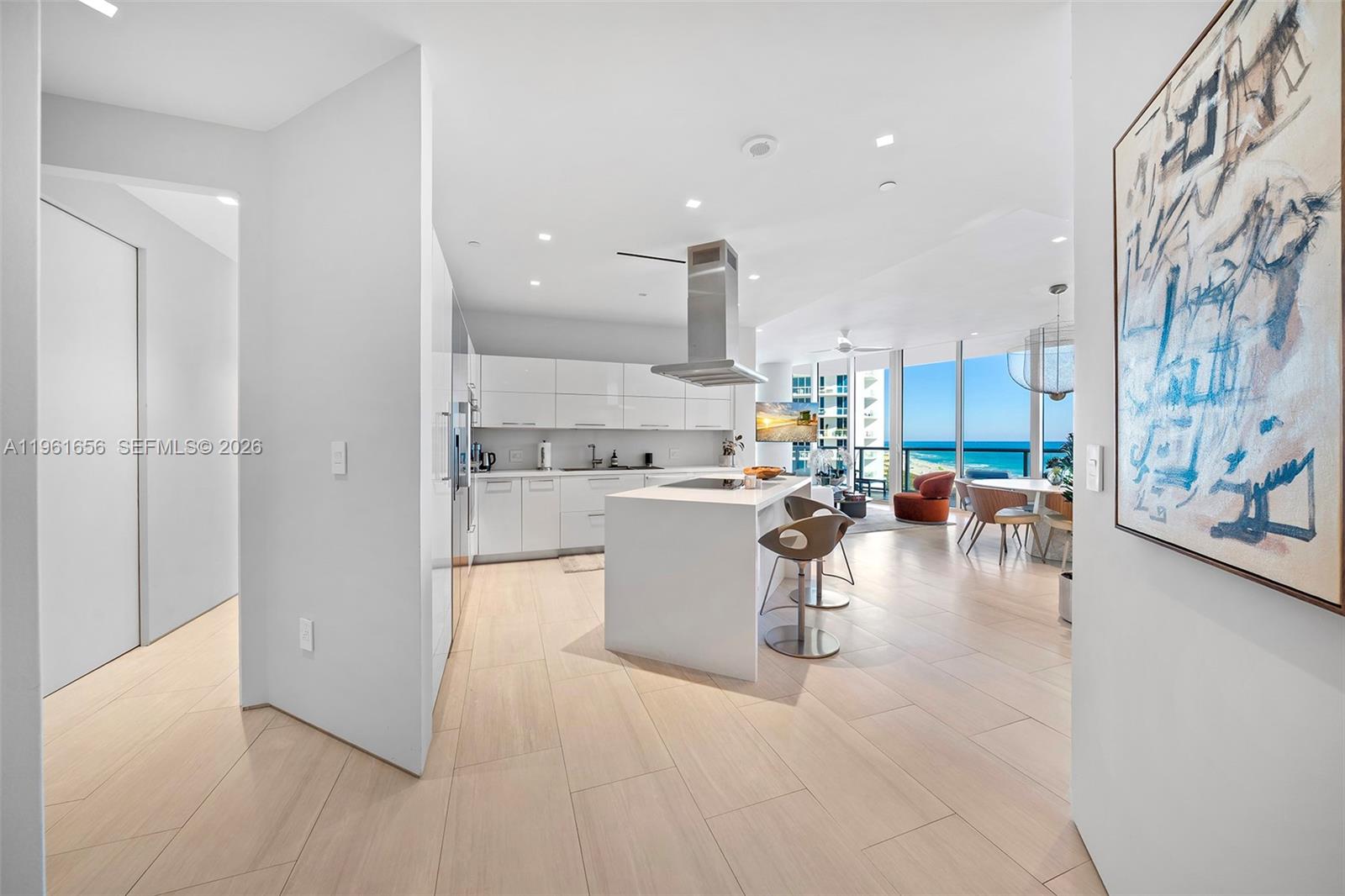 CONTINUUM ON SOUTH BEACH C - Residential