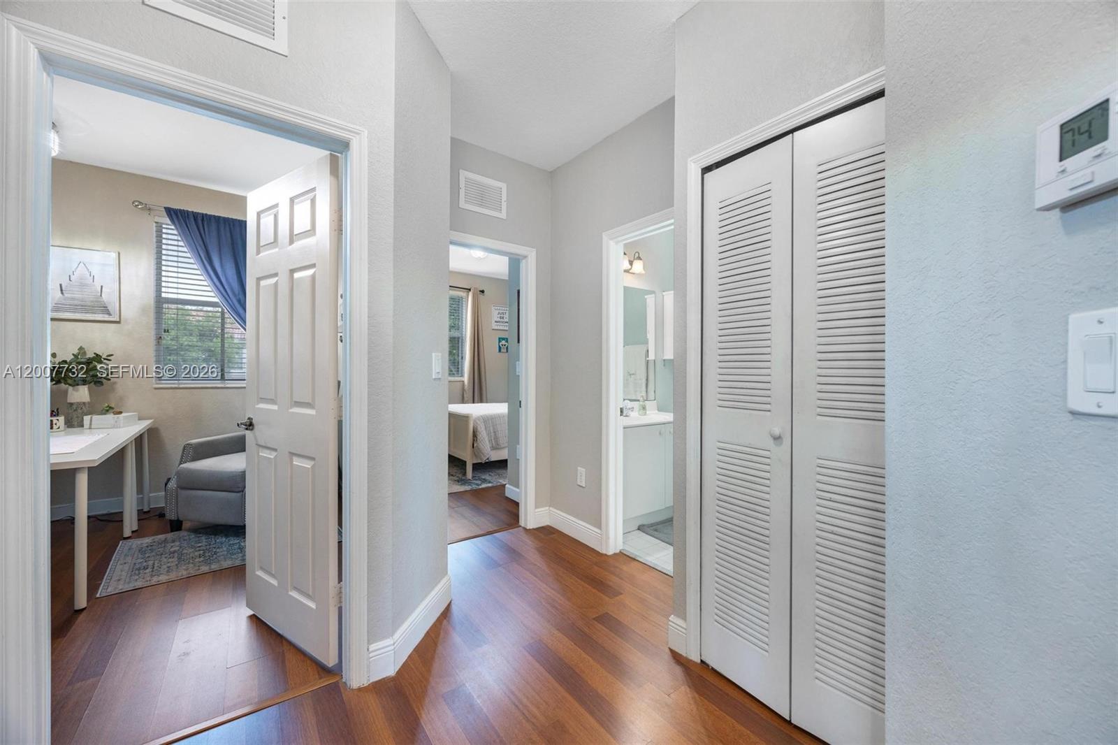 ISLANDS AT DORAL 1ST ADDN - Residential